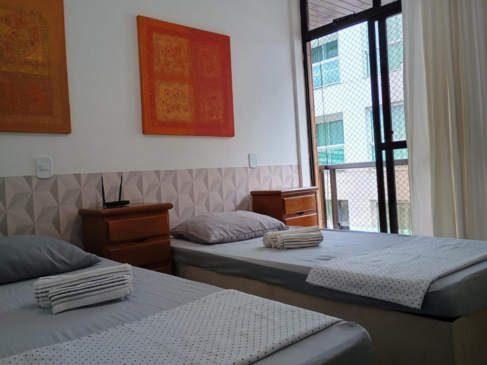 Apartamento Charmoso Em Frente A Praia Em 卡波布里奥 外观 照片