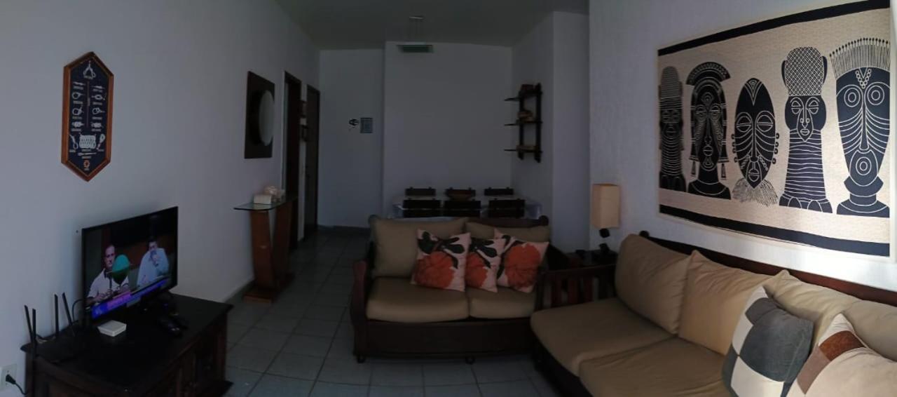 Apartamento Charmoso Em Frente A Praia Em 卡波布里奥 外观 照片