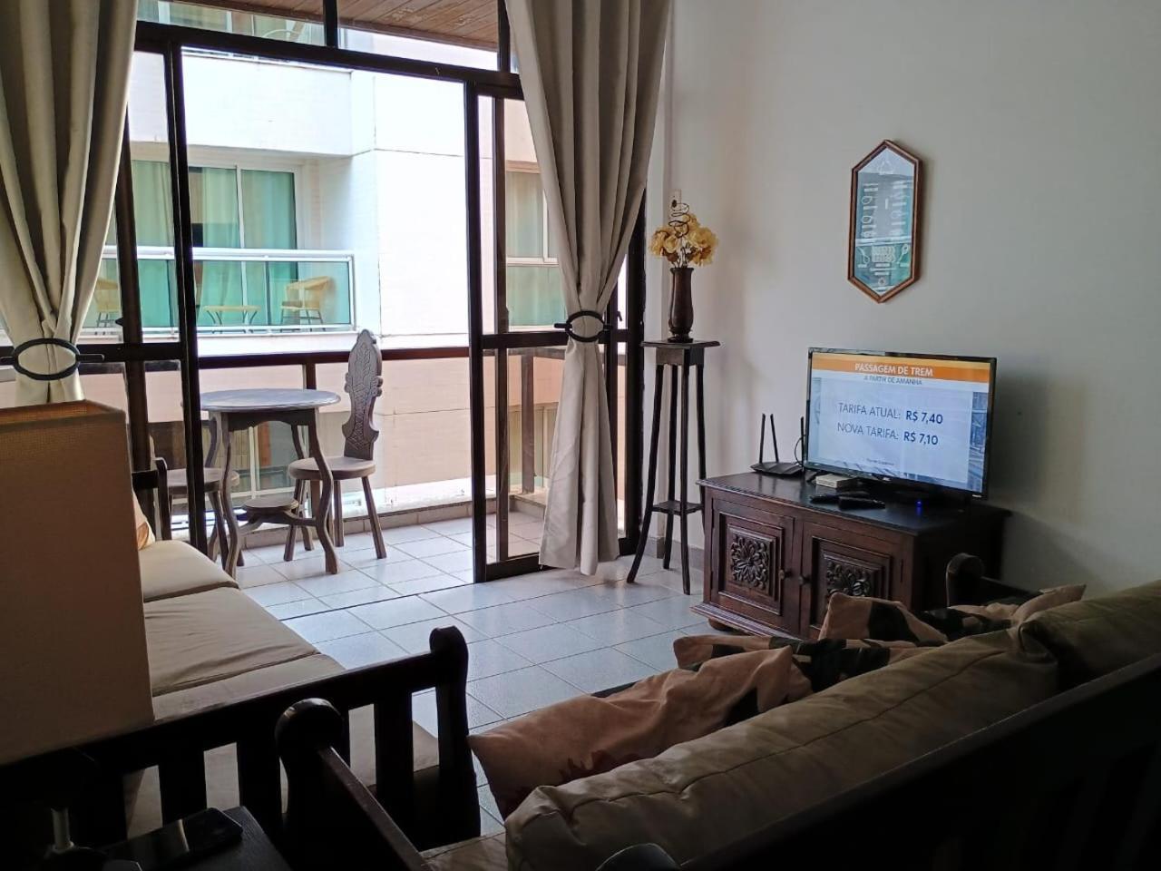 Apartamento Charmoso Em Frente A Praia Em 卡波布里奥 外观 照片