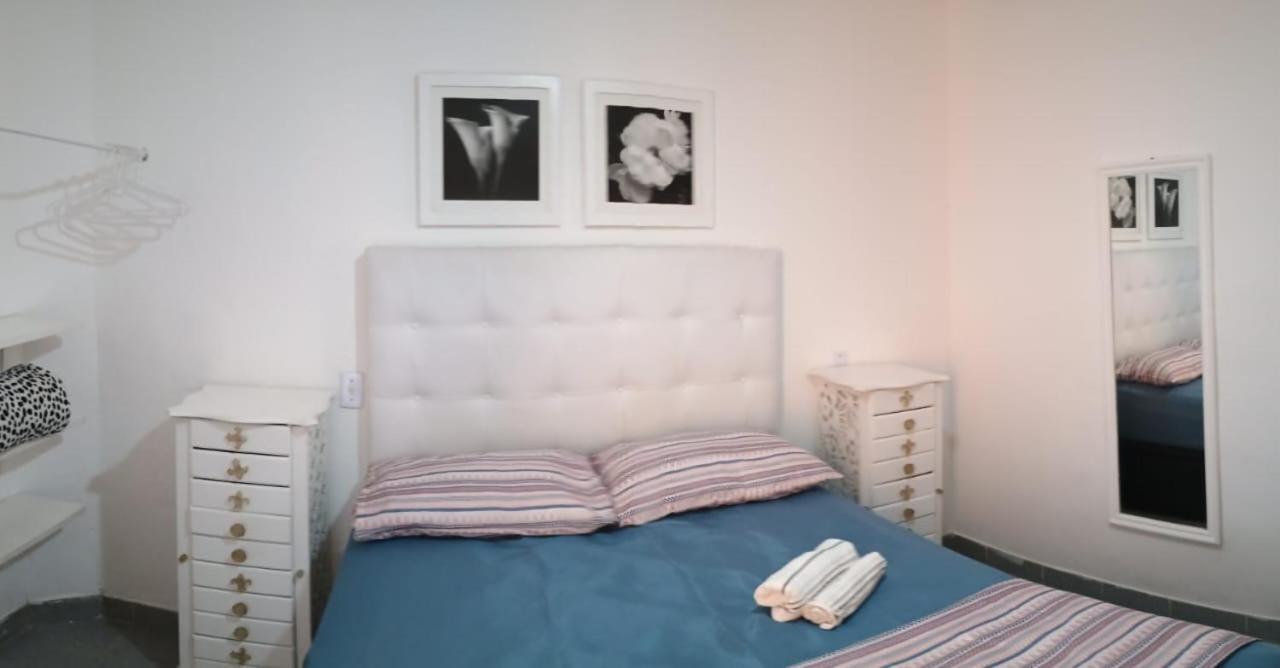 Apartamento Charmoso Em Frente A Praia Em 卡波布里奥 外观 照片